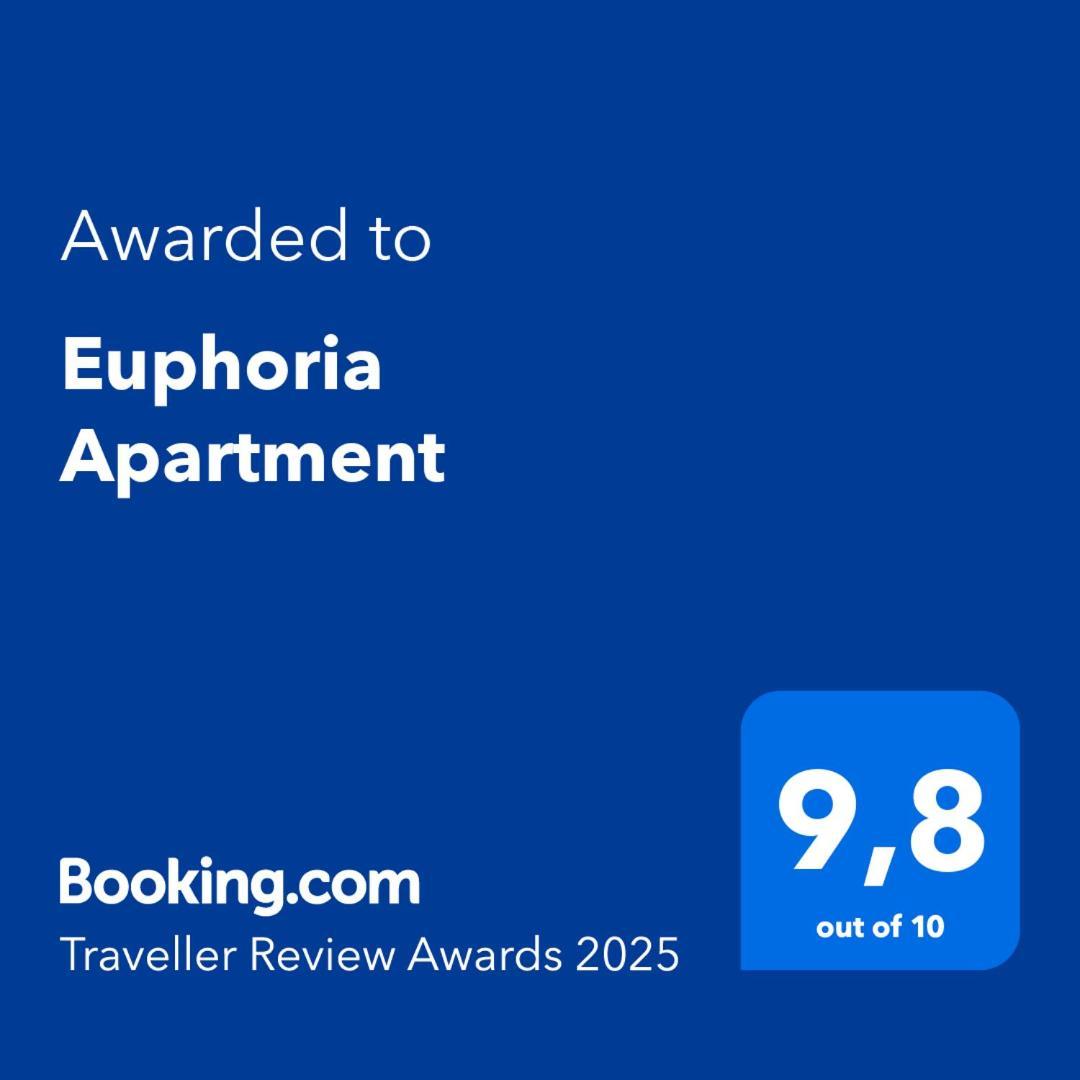 Euphoria Apartment อเล็กซานโดรโพลิส ภายนอก รูปภาพ