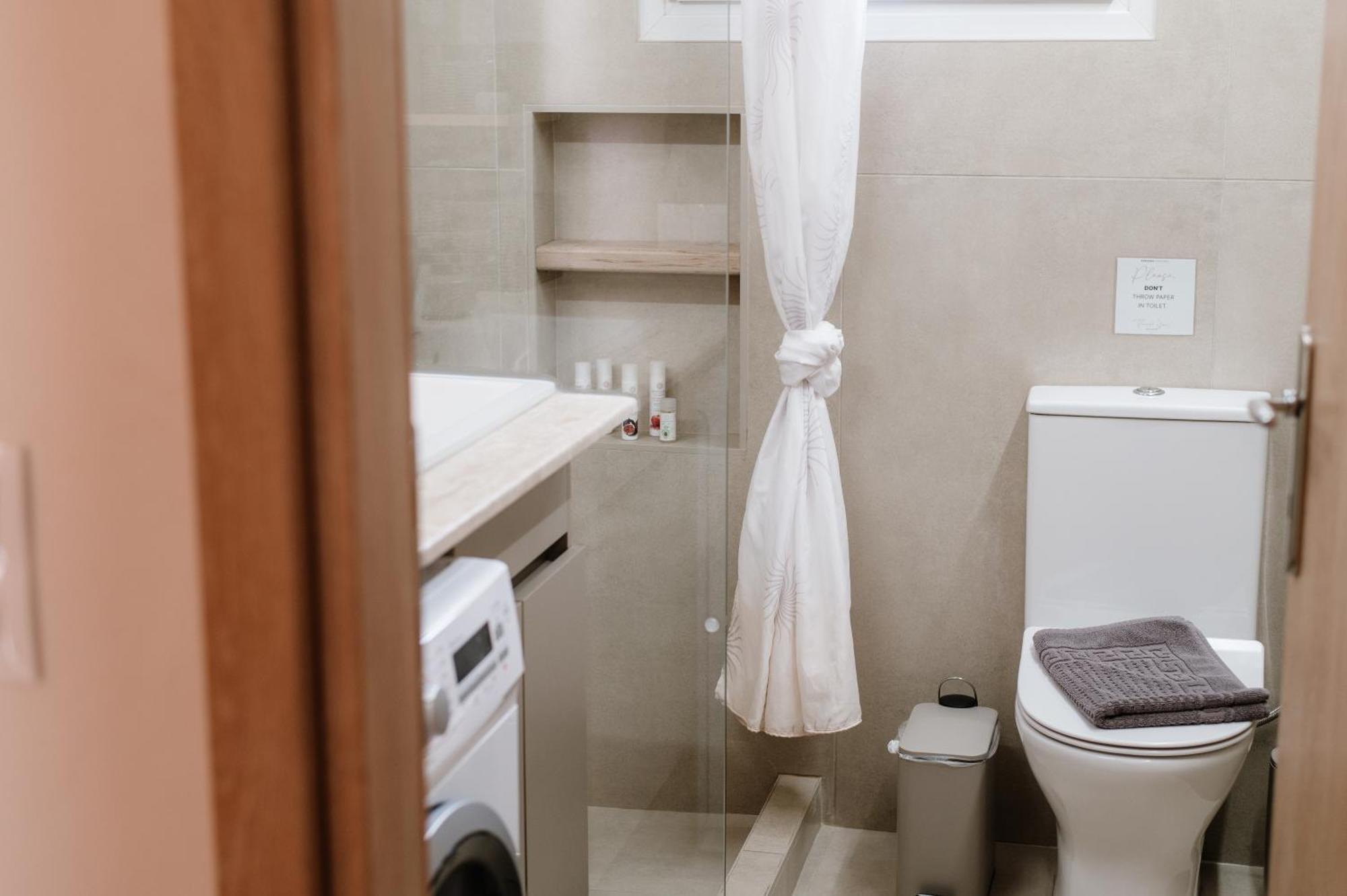 Euphoria Apartment อเล็กซานโดรโพลิส ภายนอก รูปภาพ