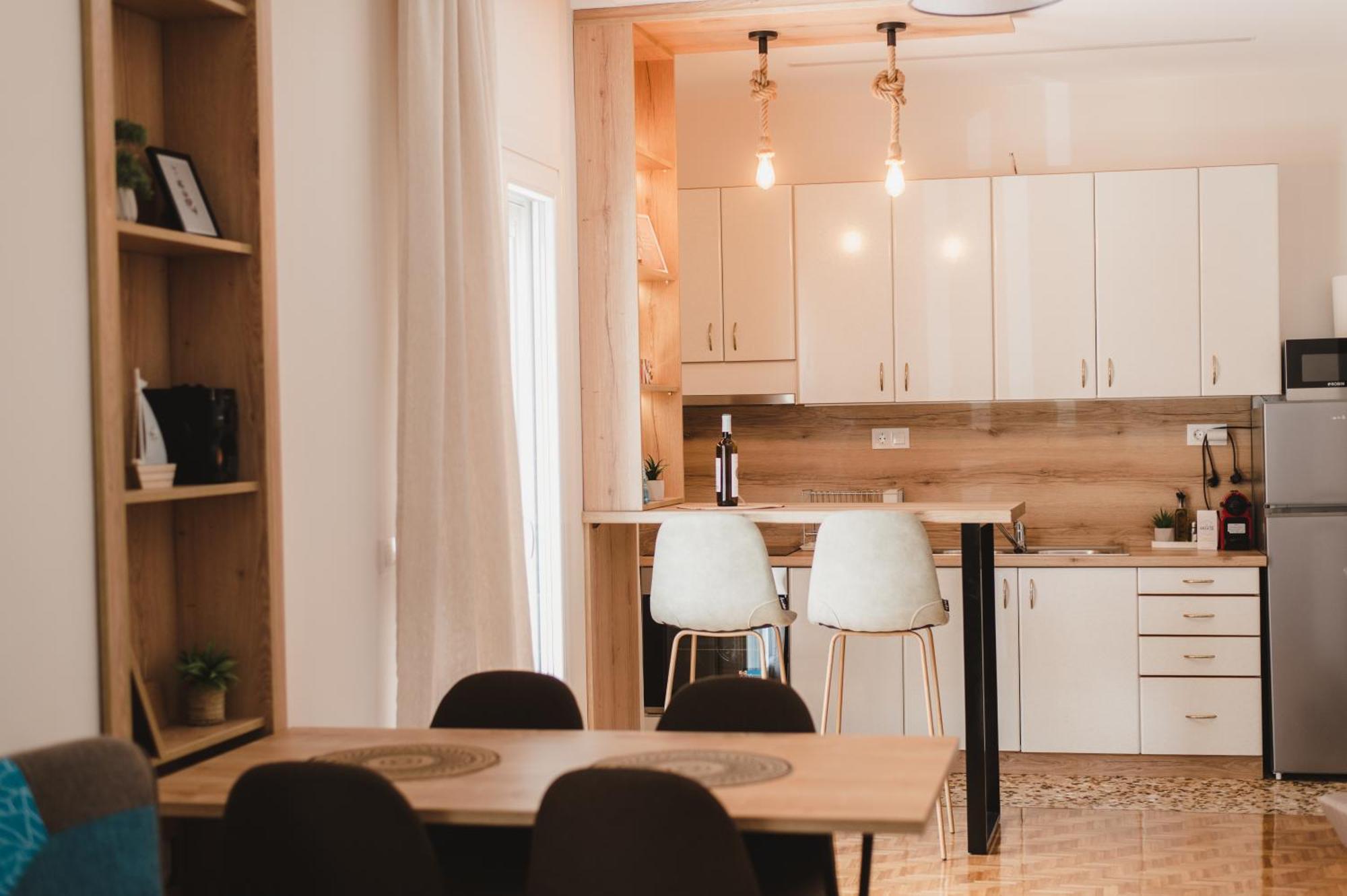 Euphoria Apartment อเล็กซานโดรโพลิส ภายนอก รูปภาพ